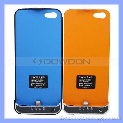 2200mAh Rechargeable External Battery Case for iPhone 5 5s